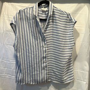 EVERLY, cap sleeve blouse, blue stripe, Sz M